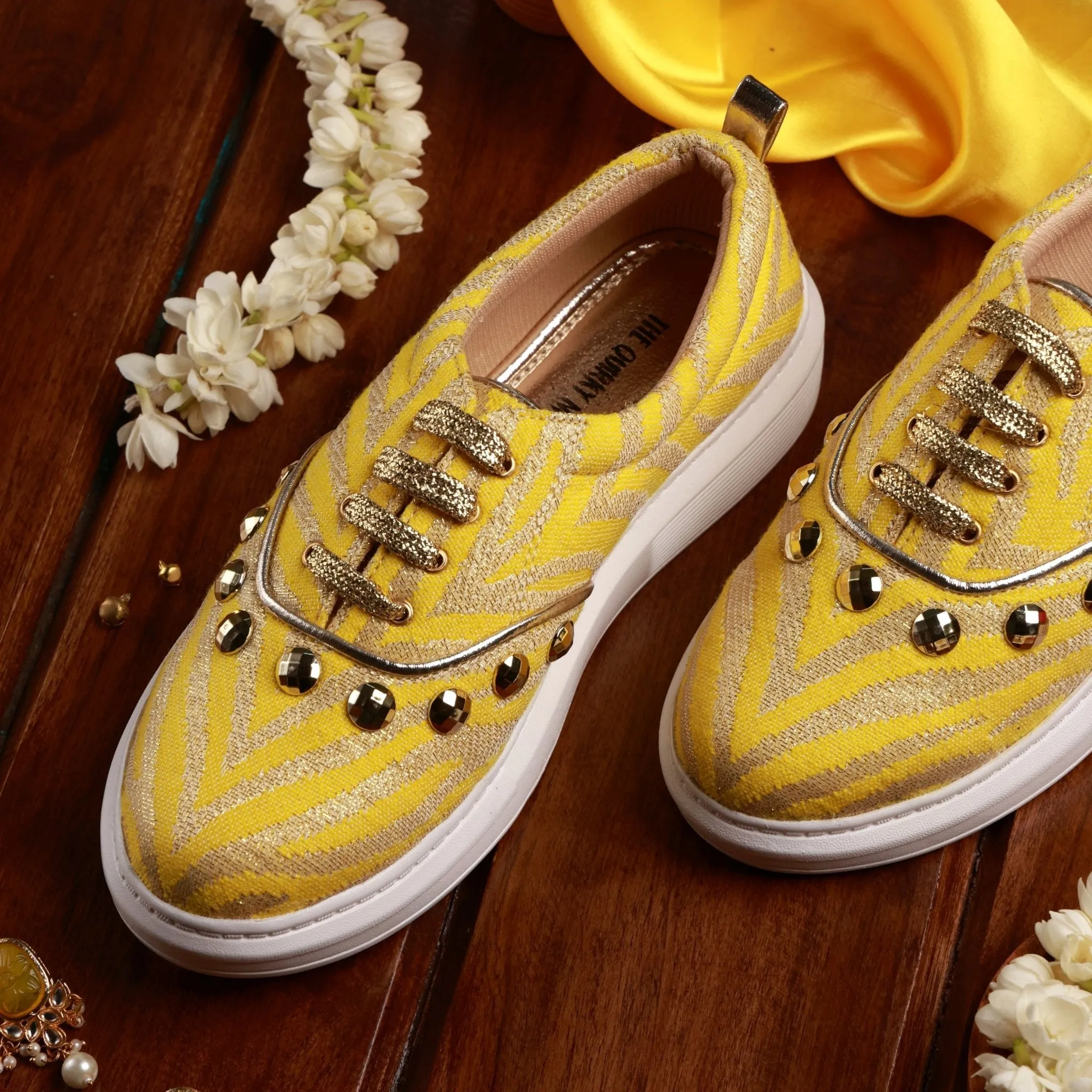 Juliet Sneakers in Yellow