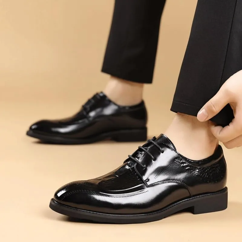 Men's Breathable Comfortable Business Lace Up Oxford Shoes Fashion Classic Carved Lace Up Leather Low Heels Dress Shoes