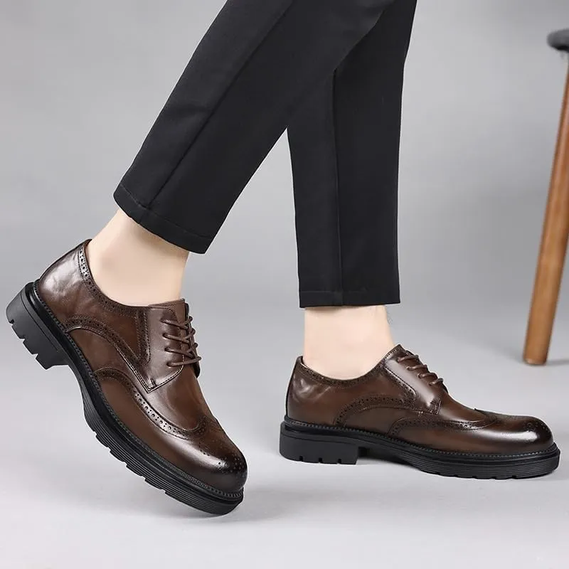 Men's Breathable Comfortable Business Lace Up Oxford Shoes Fashion Classic Carved Leather Low Heels Dress Shoes