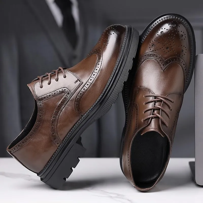 Men's Breathable Comfortable Business Lace Up Oxford Shoes Fashion Classic Carved Leather Low Heels Dress Shoes