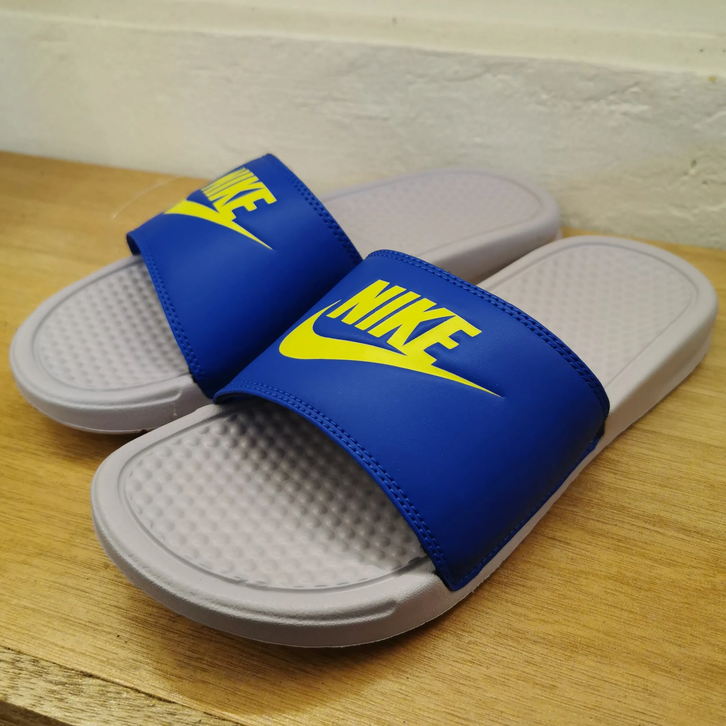 Men's Nike Benassi JDI Slides (Sky Grey/Bright Cactus/Hyper Royal)(343880-029)