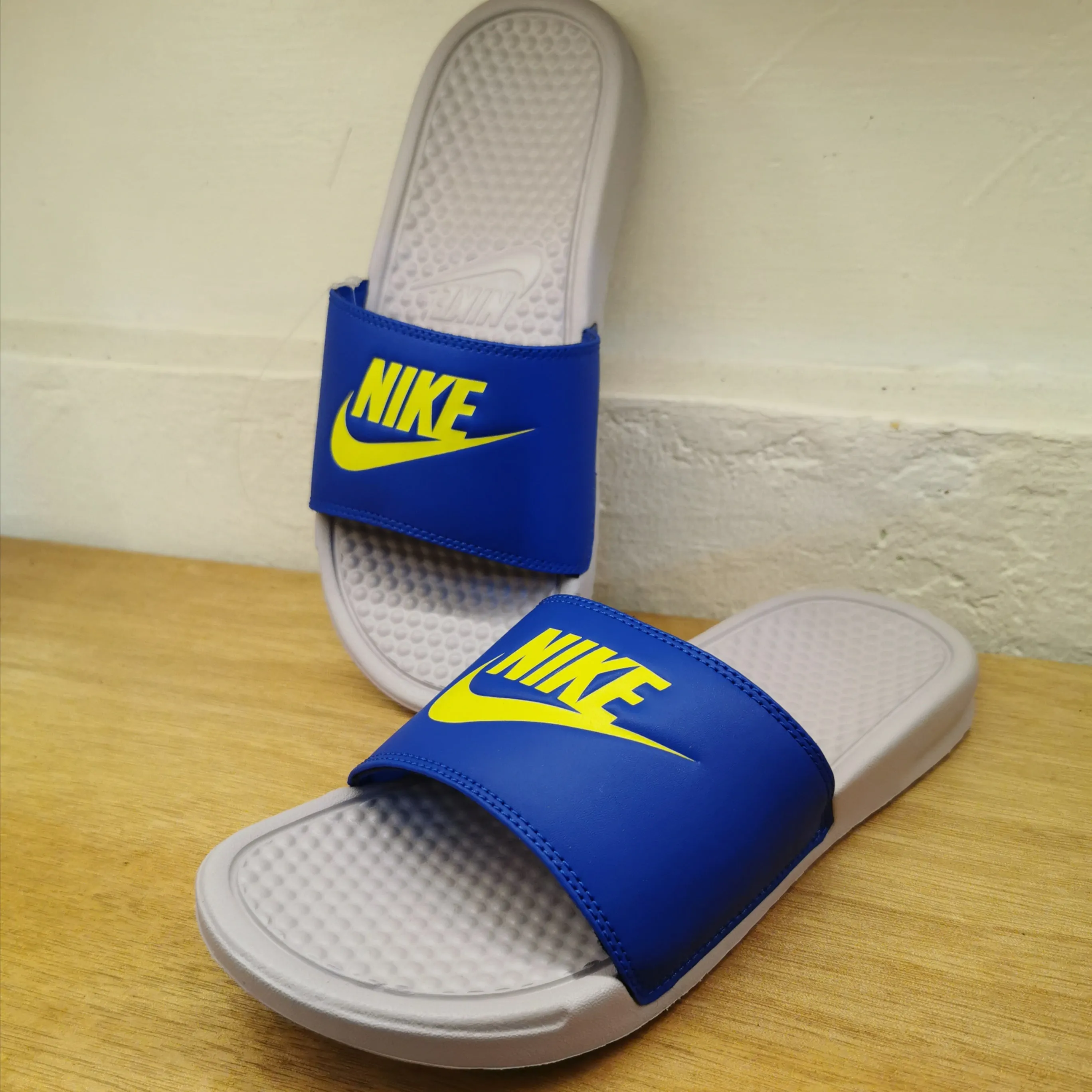 Men's Nike Benassi JDI Slides (Sky Grey/Bright Cactus/Hyper Royal)(343880-029)