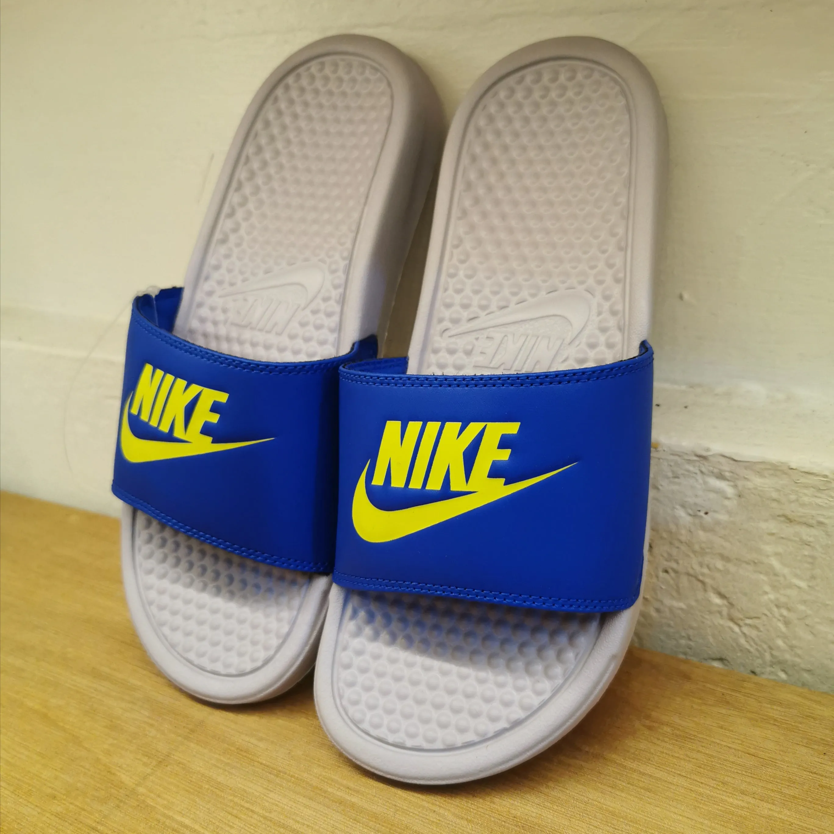 Men's Nike Benassi JDI Slides (Sky Grey/Bright Cactus/Hyper Royal)(343880-029)