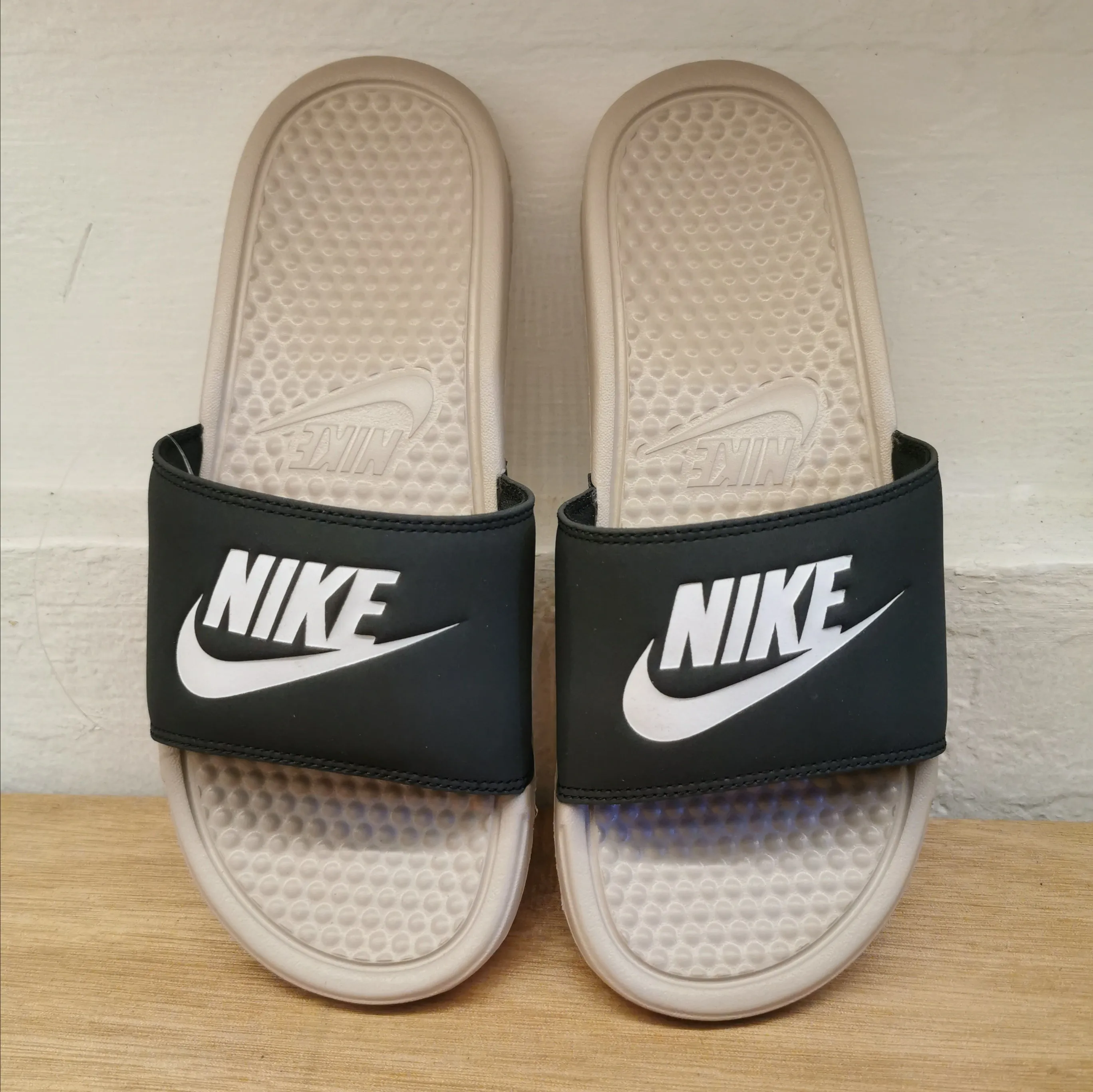 Men's Nike Benassi JDI Slides (String/White/Seaweed)(343880-202)