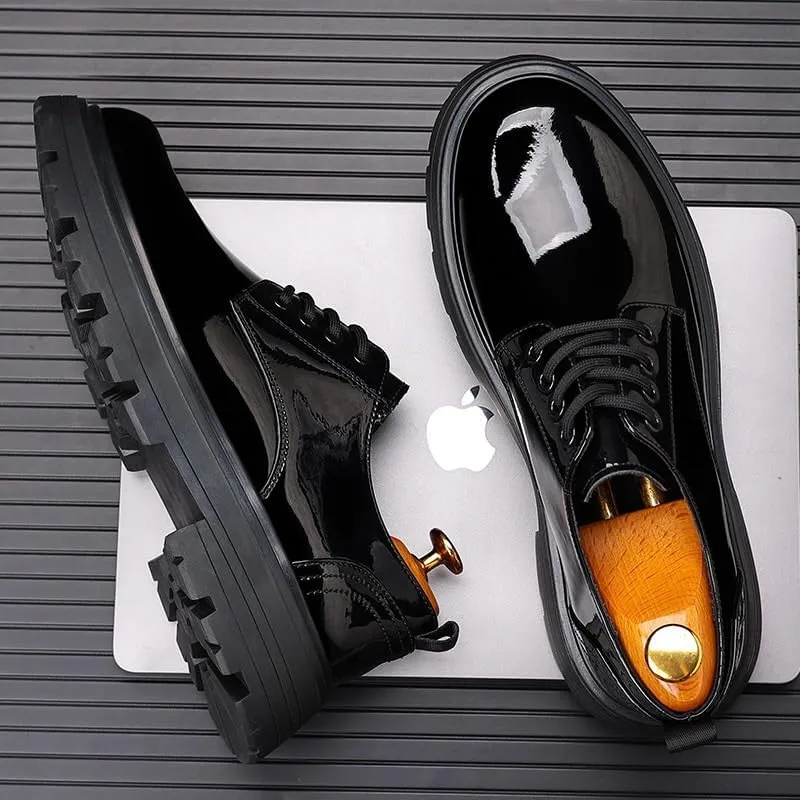 Men's Shiny Patent Leather Dress Shoes Comfortable Round Toe Flat Bottom Non-Slip Slip-On Driving Shoes