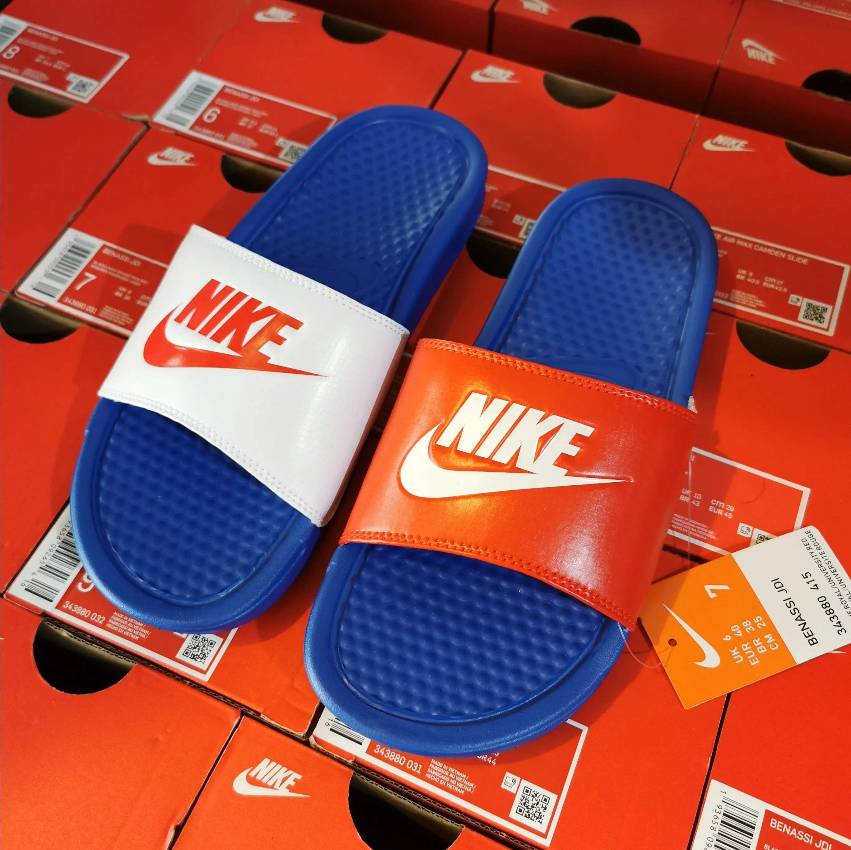 Nike Benassi JDI Mismatch Slides (Game Royal/White/University Red)(343880-415)