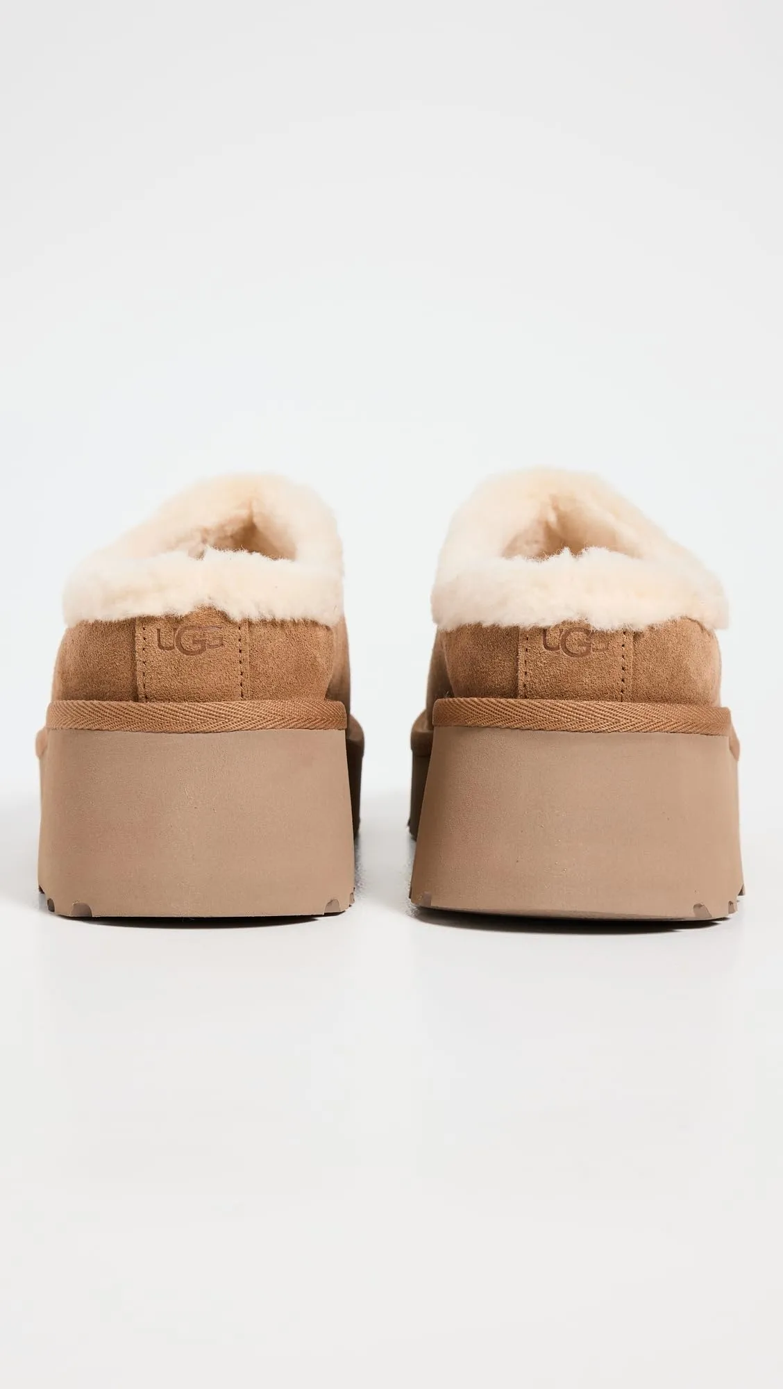 UGG Women's New Heights Cozy Clog, Chestnut, 9