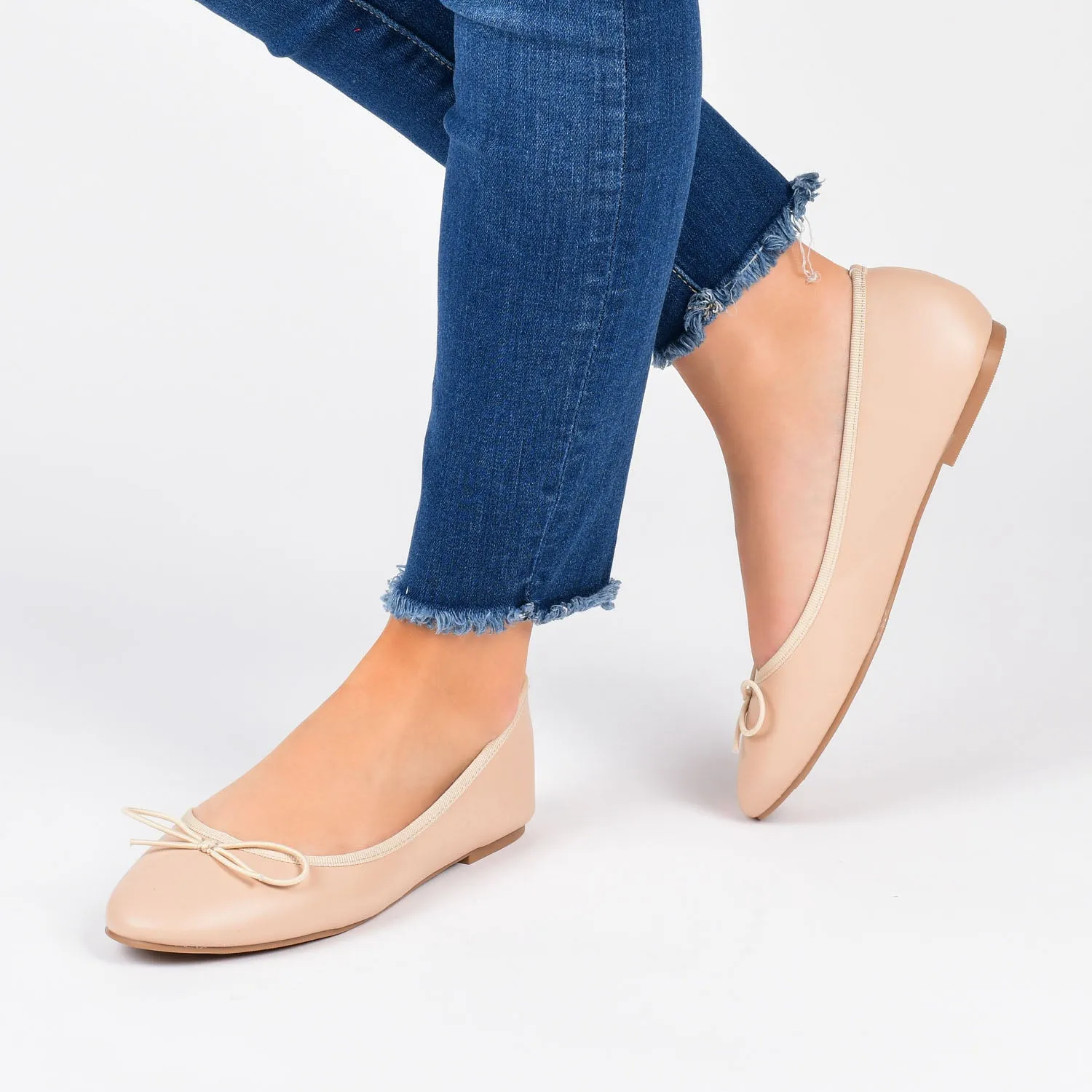 VIKA BALLET FLATS IN FAUX LEATHER