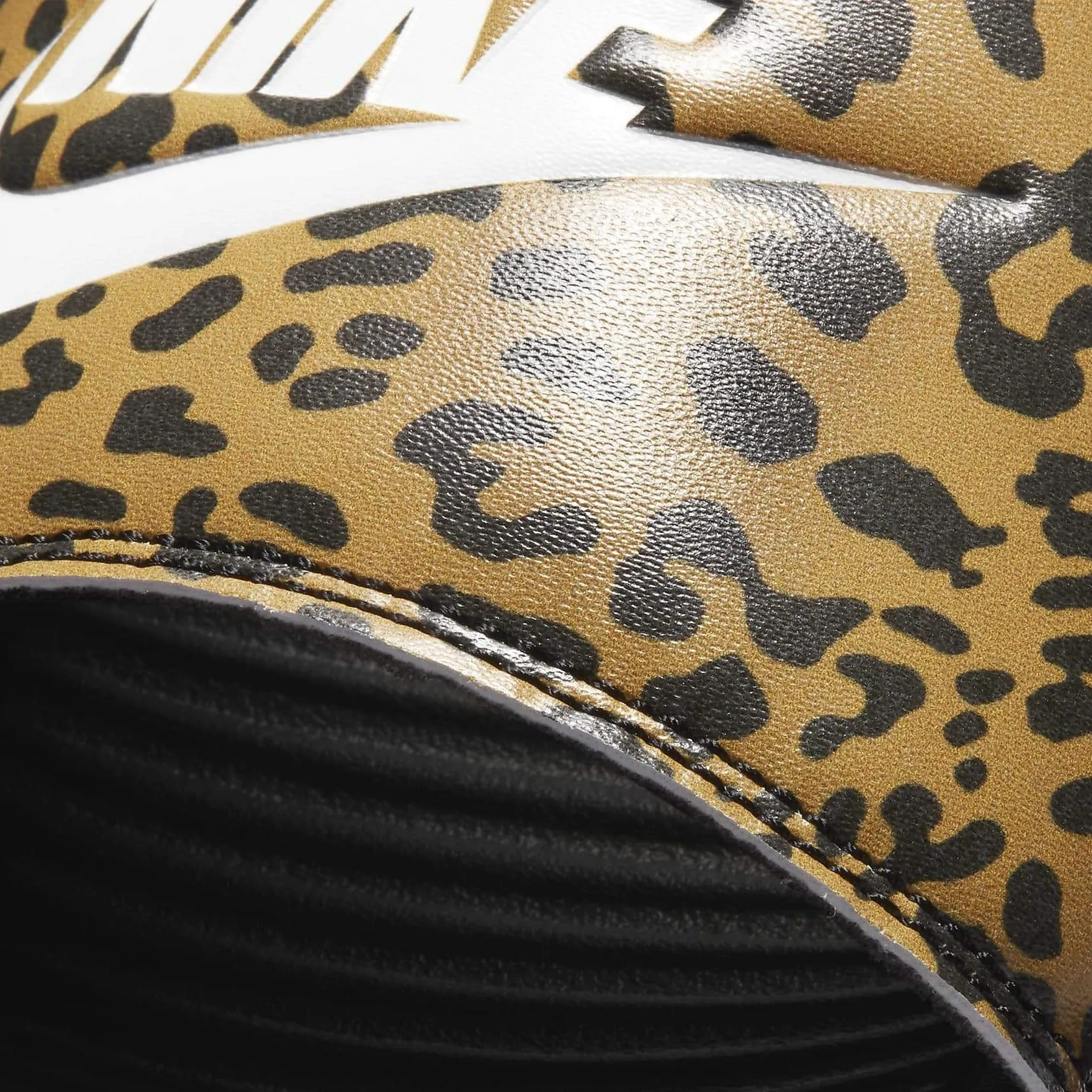 Women's Nike Victori One Slides "Leopard Chutney" Print (CN9676-700)