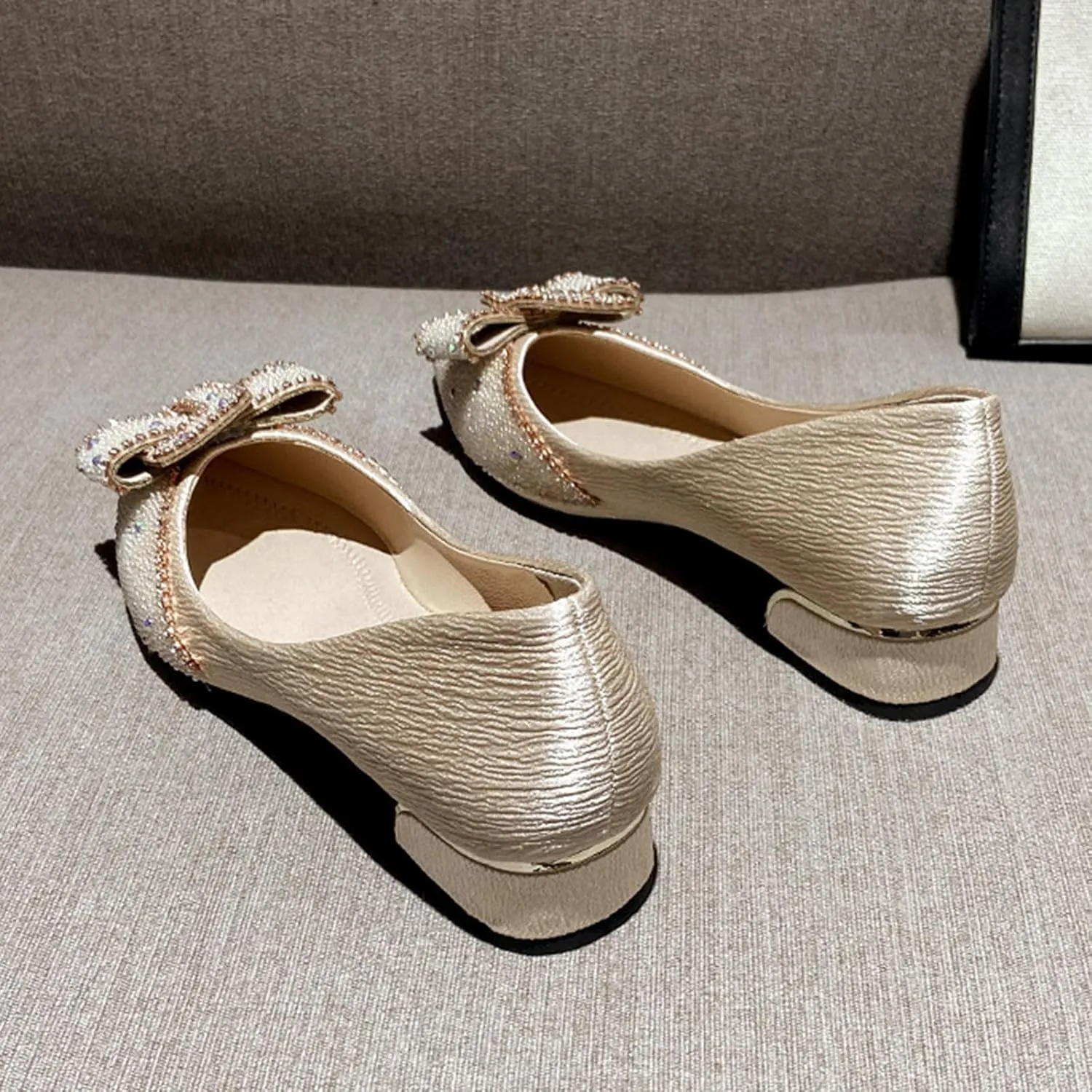 Women's Rhinestone Chunky Low Heel Pumps with Cute Bowknot Fashion Classic Glittering Pointed Toe Slip On Work Pumps Loafers Wedding Party Business Dress Shoes